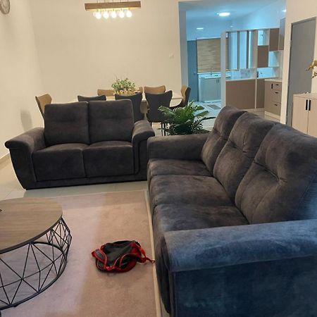 Homestay Idamanku Shah Alam Luaran gambar
